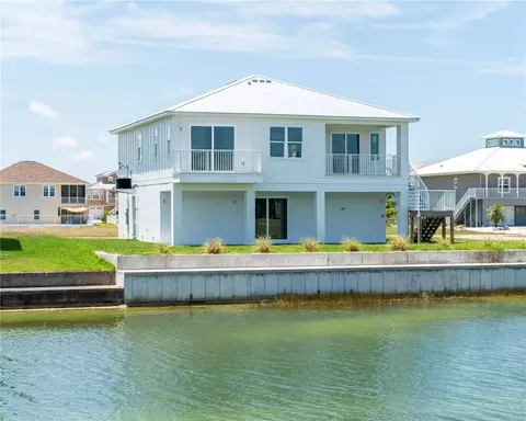 4050 Jewfish Dr, Hudson, FL 34667