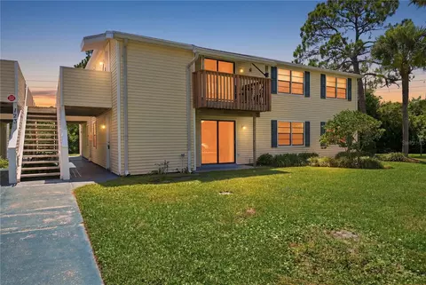 123 Loblolly Ct #B, Oldsmar, FL 34677