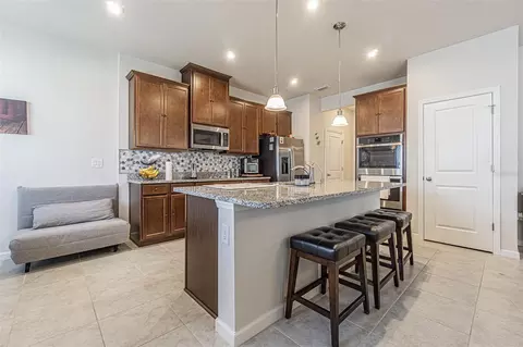 Kitchen - 11904 Thorncrest Dr, Spring Hill, FL 34610 photo 4 of 5