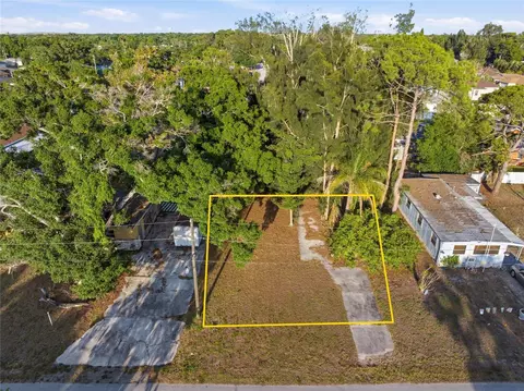 61 St Ln, Pinellas Park, FL 33781