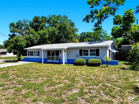 5697 33rd Ave N, Saint Petersburg, FL 33710
