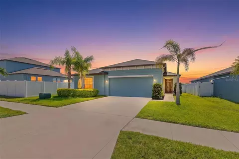 10515 Carloway Hills Dr, Wimauma, FL 33598