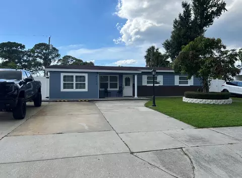 5112 Gateway Dr, Tampa, FL 33615