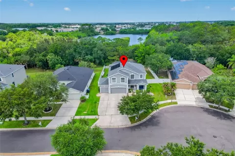 9018 N River Rd, Tampa, FL 33635