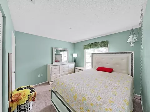 Bedroom - 726 Stillview Cir, Brandon, FL 33510 photo 2 of 7