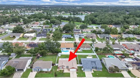 View/Area - 726 Stillview Cir, Brandon, FL 33510 photo 3 of 13