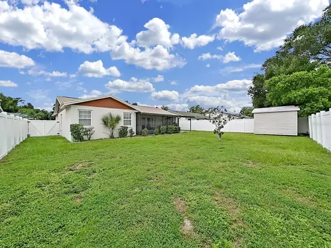 Exterior - 726 Stillview Cir, Brandon, FL 33510 photo 10 of 10