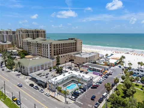 530 Mandalay Ave #106, Clearwater Beach, FL 33767