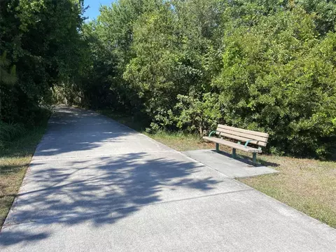 Exterior - 10422 Lake Montauk Dr, Riverview, FL 33578 photo 4 of 4