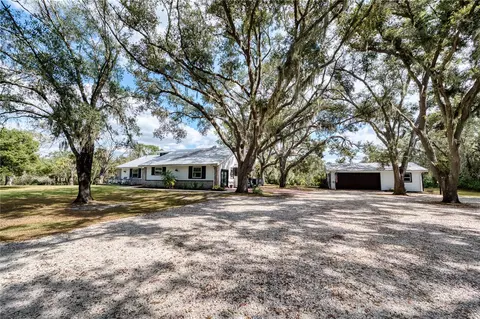 Exterior - 5310 Jim Davis Rd, Parrish, FL 34219 photo 15 of 21