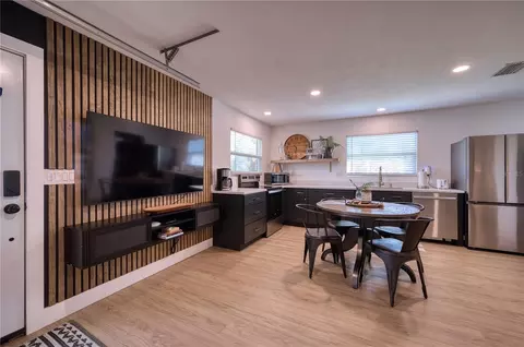 Kitchen - 5310 Jim Davis Rd, Parrish, FL 34219 photo 3 of 5