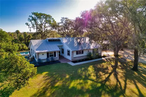 Exterior - 5310 Jim Davis Rd, Parrish, FL 34219 photo 2 of 21
