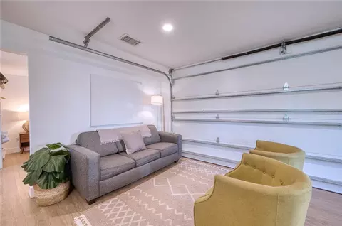 Living - 5310 Jim Davis Rd, Parrish, FL 34219 photo 5 of 5