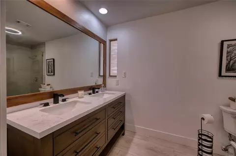Bath - 5310 Jim Davis Rd, Parrish, FL 34219 photo 2 of 5