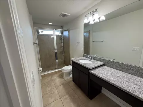 Bath - 9154 Hillcroft Dr, Riverview, FL 33578 photo 2 of 8
