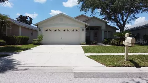 18014 Arbor Crest Dr, Tampa, FL 33647