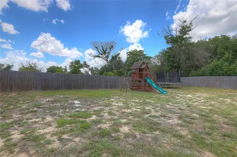 Exterior - 110 Plum Ave, Frostproof, FL 33843 photo 4 of 14