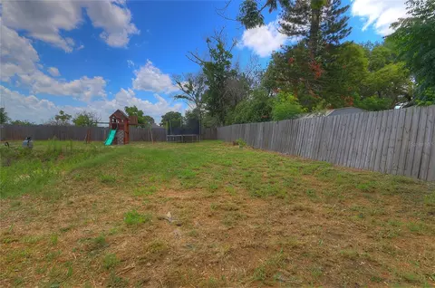 Exterior - 110 Plum Ave, Frostproof, FL 33843 photo 7 of 14