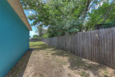 Exterior - 110 Plum Ave, Frostproof, FL 33843 photo 10 of 14