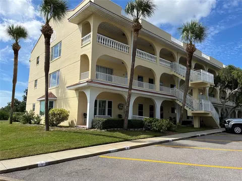 2222 Norwegian Dr #48, Clearwater, FL 33763