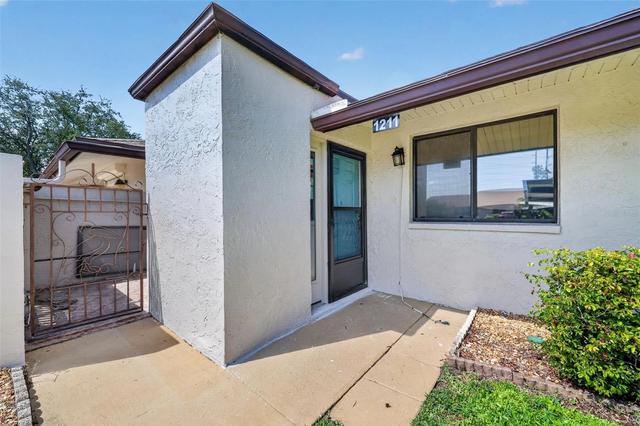 1211 11th Cir SE, Largo, FL 33771