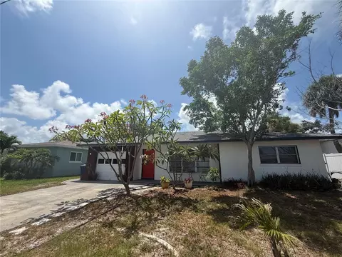 414 86th Ave, Saint Pete Beach, FL 33706