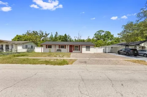 5923 Yorkshire Rd, Tampa, FL 33634