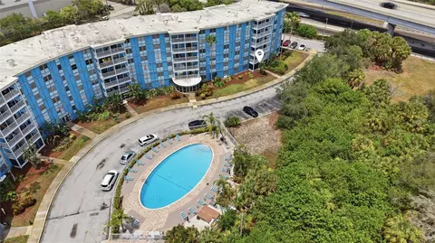 3315 58th Ave S #103, Saint Petersburg, FL 33712