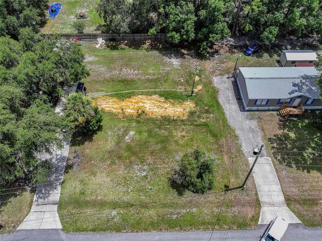 4957 Herndon Dr, Auburndale, FL 33823
