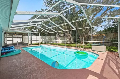 Exterior - 11363 Norvell Rd, Spring Hill, FL 34608 photo 4 of 14