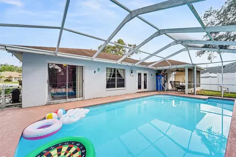 Exterior - 11363 Norvell Rd, Spring Hill, FL 34608 photo 6 of 14