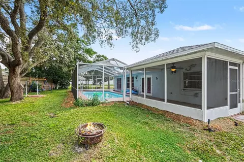 Exterior - 11363 Norvell Rd, Spring Hill, FL 34608 photo 11 of 14