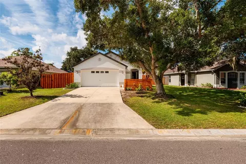 4909 70th St E, Palmetto, FL 34221
