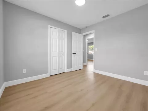 Bedroom - 5213 Colfax Pl, Seffner, FL 33584 photo 5 of 5