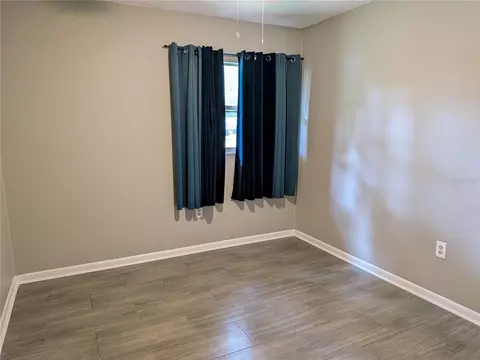 Bedroom - 2720 SE 8th Ave, Ocala, FL 34471 photo 4 of 5