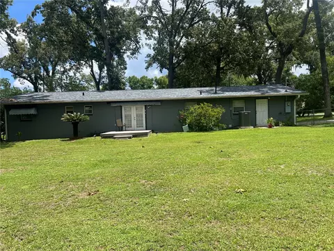 Exterior - 2720 SE 8th Ave, Ocala, FL 34471 photo 8 of 26