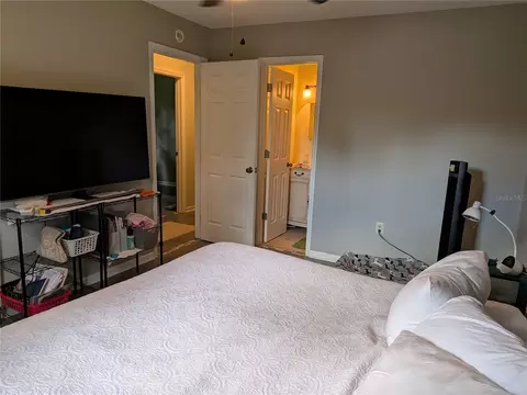 Bedroom - 2720 SE 8th Ave, Ocala, FL 34471 photo 3 of 5