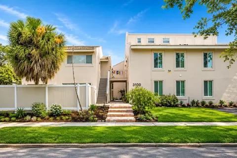 3120 Beach Blvd S #1, Gulfport, FL 33707