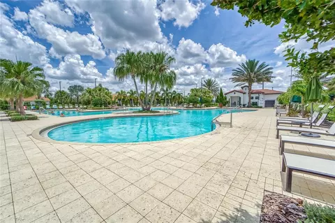 Exterior - 5309 Kelper Hook Ct, Wimauma, FL 33598 photo 8 of 9