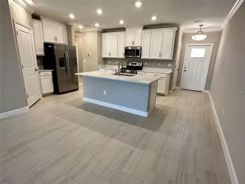 Kitchen - 5309 Kelper Hook Ct, Wimauma, FL 33598 photo 1 of 6