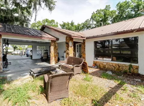 Exterior - 11109 Sumner Rd, Wimauma, FL 33598 photo 9 of 21