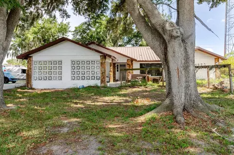 Exterior - 11109 Sumner Rd, Wimauma, FL 33598 photo 5 of 21