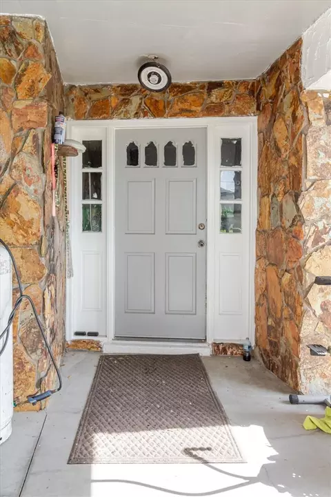 Entry Way - 11109 Sumner Rd, Wimauma, FL 33598 photo 1 of 5