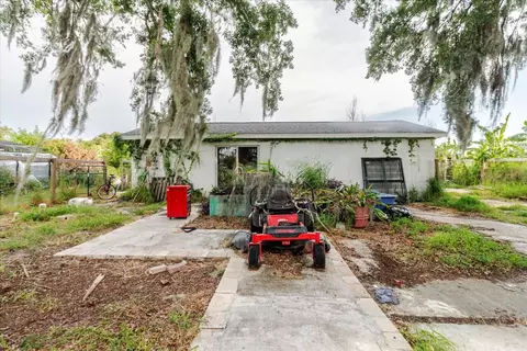 Exterior - 11109 Sumner Rd, Wimauma, FL 33598 photo 18 of 21