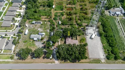 View/Area - 11109 Sumner Rd, Wimauma, FL 33598 photo 9 of 15