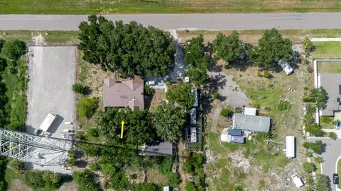 View/Area - 11109 Sumner Rd, Wimauma, FL 33598 photo 3 of 15