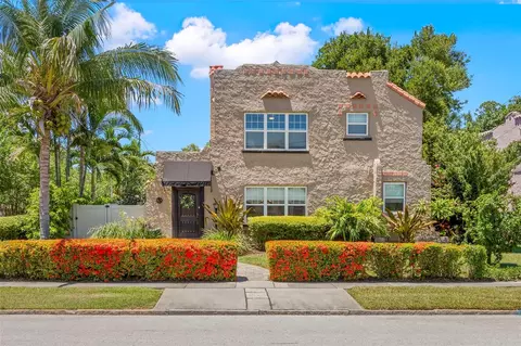 1125 11th Ave NE, Saint Petersburg, FL 33705