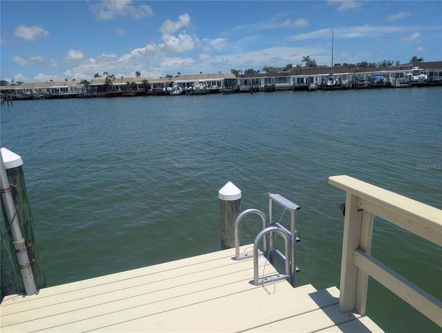 542 Boca Ciega Point Blvd N #2108, Madeira Beach, FL 33708