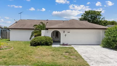 7025 Kingsway Dr, Port Richey, FL 34668