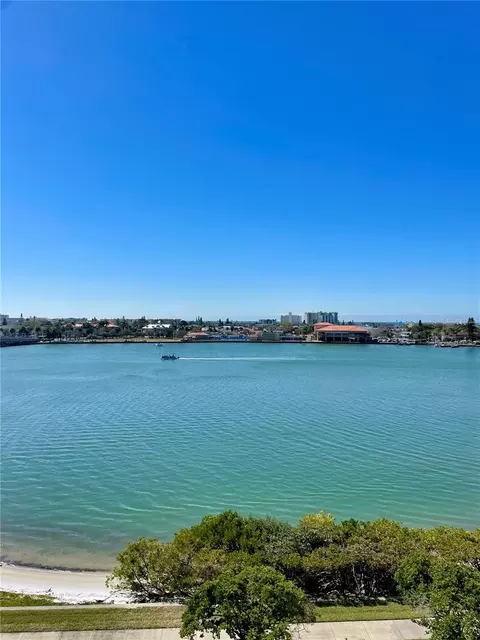 7882 Sailboat Key Blvd S #503, South Pasadena, FL 33707